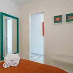 Malagasuite Carihuela Торремолинос
