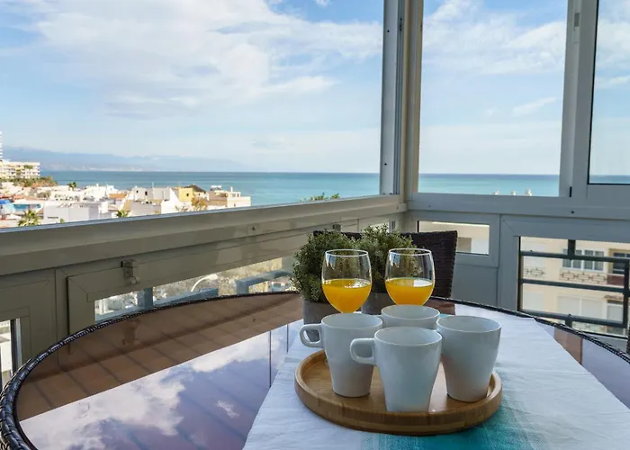 Malagasuite Carihuela Torremolinos