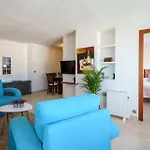 Malagasuite Carihuela Torremolinos
