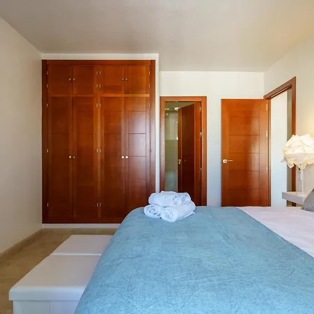 Malagasuite Carihuela شقة