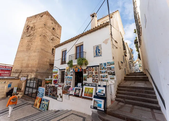 Malagasuite Carihuela *