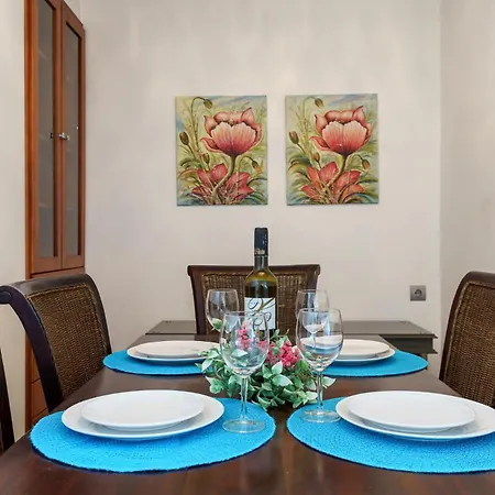 Apartment Malagasuite Carihuela Torremolinos